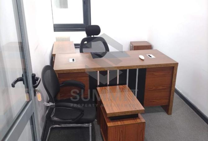 8081930 - Property Image 2