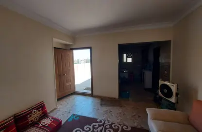 Roof - 1 Bedroom - 1 Bathroom for rent in Al Mohandes Ahmed Kamal Hamdy St. - 16th District - Sheikh Zayed City - Giza