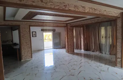 Apartment - 2 Bedrooms - 2 Bathrooms for rent in Street 21 - Maadi - Hay El Maadi - Cairo