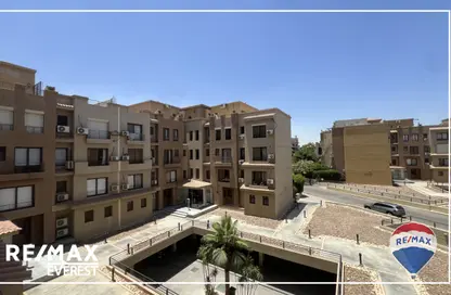 شقة - 2 غرف نوم - 2 حمامات للايجار في ذا كورت يارد - الحي الثاني عشر - الشيخ زايد - الجيزة