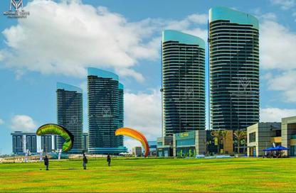 Apartment - 3 Bedrooms - 2 Bathrooms for sale in North Edge Towers - New Alamein City - Al Alamein - North Coast