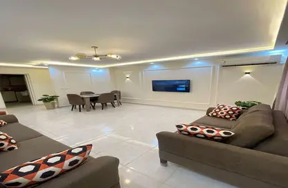 Apartment - 2 Bedrooms - 1 Bathroom for rent in Madinaty - Cairo