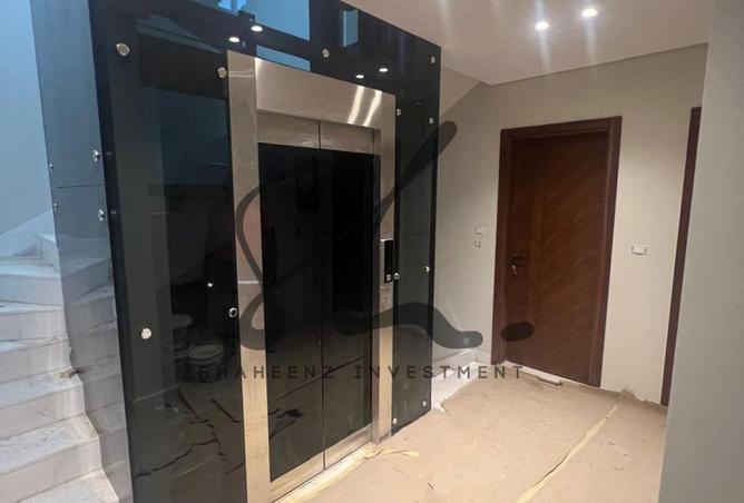 8253180 - Property Image 2