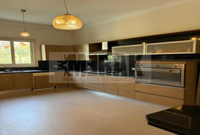 8051902 - Property Image 2