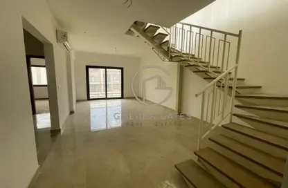 (بنتهاوس  (روف - 3 غرف نوم - 2 حمامات للايجار في مون ريزيدنس - فيفث سكوير - التجمع الخامس - مدينة القاهرة الجديدة - القاهرة