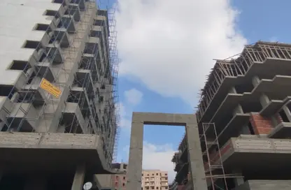 Apartment - 3 Bedrooms - 3 Bathrooms for sale in Smouha - Hay Sharq - Alexandria
