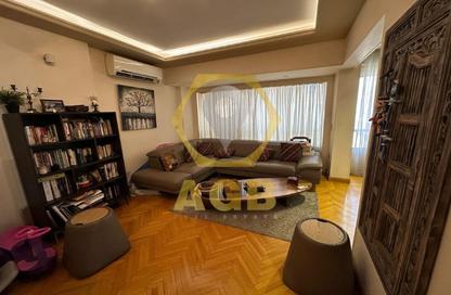 شقة - 2 غرف نوم - 2 حمامات للبيع في ميدان أبو اللثامين - العجوزة - الجيزة