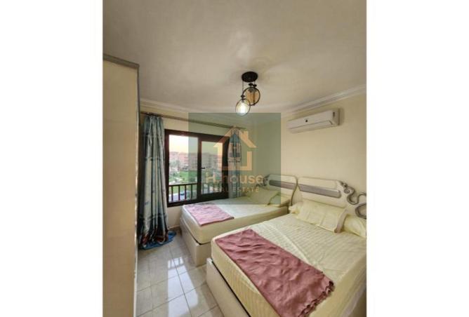8100854 - Property Image 2