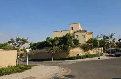 Villa - 5 Bedrooms - 5 Bathrooms for rent in Levana - Uptown Cairo - Mokattam - Cairo