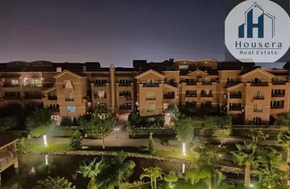 Apartment - 2 Bedrooms - 2 Bathrooms for sale in Green 3 - 2nd District - Sheikh Zayed City - Giza