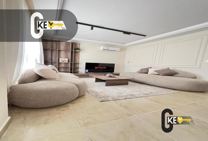 8383930 - Property Image 2