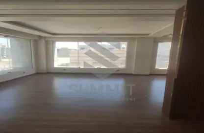 مساحات مكتبية - استوديو للايجار في شارع التسعين الجنوبي - التجمع الخامس - مدينة القاهرة الجديدة - القاهرة