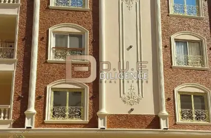 Apartment - 3 Bedrooms - 3 Bathrooms for sale in Akhnaton St. - District 5 - The 5th Settlement - New Cairo City - Cairo