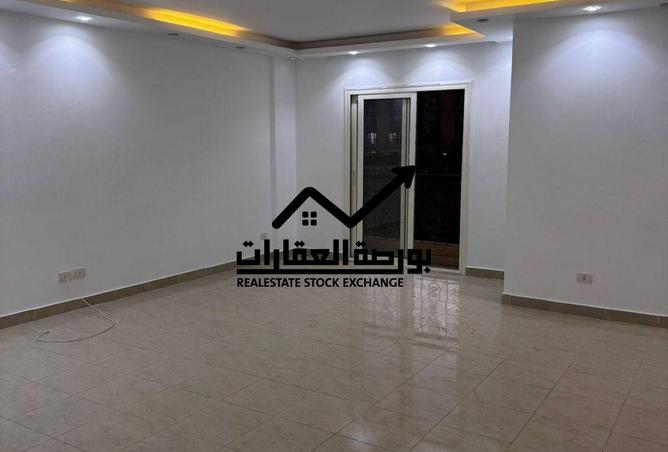 8135328 - Property Image 2