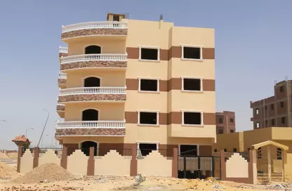 Full Floor - 3 Bathrooms for sale in Touristic 1 - Hadayek October - 6 October City - Giza