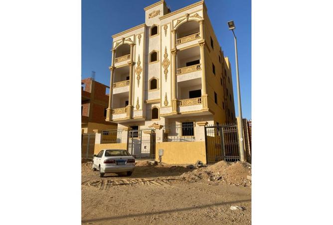 8278415 - Property Image 2