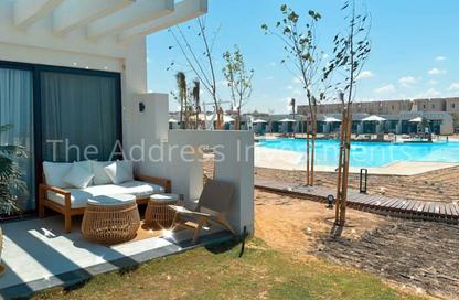 Chalet - 2 Bedrooms - 1 Bathroom for sale in Mar Bay - Ras Al Hekma - North Coast