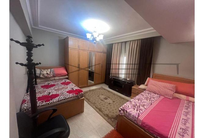 8304352 - Property Image 2