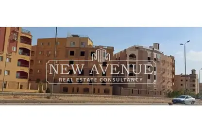 Whole Building - 4 Bedrooms - 4 Bathrooms for sale in El Narges Buildings - Al Narges - New Cairo City - Cairo