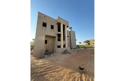 فيلا - 6 غرف نوم - 6 حمامات للبيع في ايفي - طريق مصر اسكندرية الصحراوي - الجيزة
