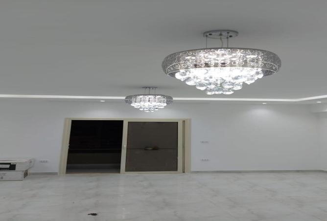 7986904 - Property Main Image