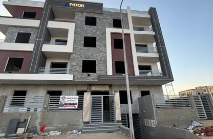 شقة - 3 غرف نوم - 3 حمامات للبيع في طريق الشروق - المجاورة الاولي - الحي الثامن - مدينة الشروق - القاهرة