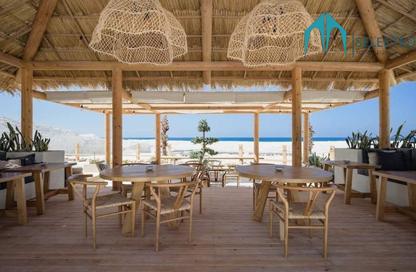 Chalet - 3 Bedrooms - 3 Bathrooms for sale in Seashore - Ras Al Hekma - North Coast