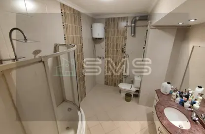 شقة - 4 غرف نوم - 2 حمامات للايجار في شارع 20 - الحي الثاني - التجمع الخامس - مدينة القاهرة الجديدة - القاهرة