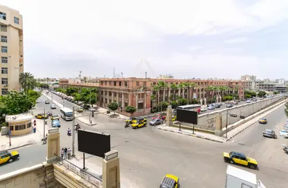 Apartment - 5 Bedrooms - 3 Bathrooms for sale in El Shatby - Hay Wasat - Alexandria