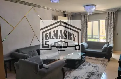 Apartment - 3 Bedrooms - 2 Bathrooms for rent in Al Rehab - New Cairo City - Cairo