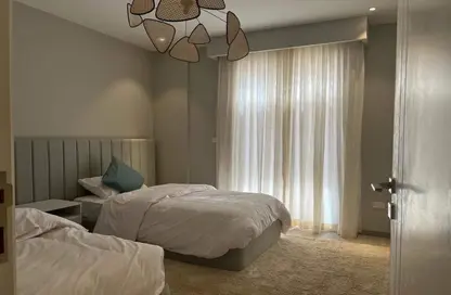 Apartment - 3 Bedrooms - 3 Bathrooms for sale in Village West - Sheikh Zayed Compounds - Sheikh Zayed City - Giza