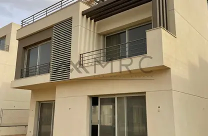 Villa - 5 Bedrooms - 5 Bathrooms for sale in Palm Hills New Cairo - 5th Settlement Compounds - The 5th Settlement - New Cairo City - Cairo