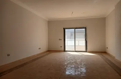 فيلا - 4 غرف نوم - 5 حمامات للايجار في مدينة وصال - كمبوندات الشروق - مدينة الشروق - القاهرة