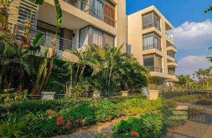 Apartment - 2 Bedrooms - 2 Bathrooms for sale in Taj City - 5th Settlement Compounds - The 5th Settlement - New Cairo City - Cairo