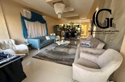 Apartment - 3 Bedrooms - 2 Bathrooms for sale in Street 700 - 1st Neighborhood - 7th District - Shorouk City - Cairo