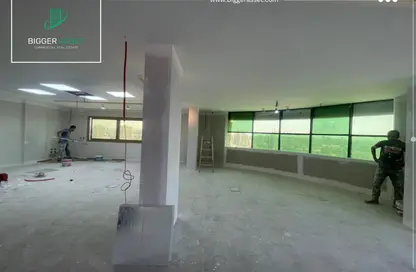Office Space - Studio - 7+ Bathrooms for rent in Al Laselky St. - El Laselky - New Maadi - Hay El Maadi - Cairo