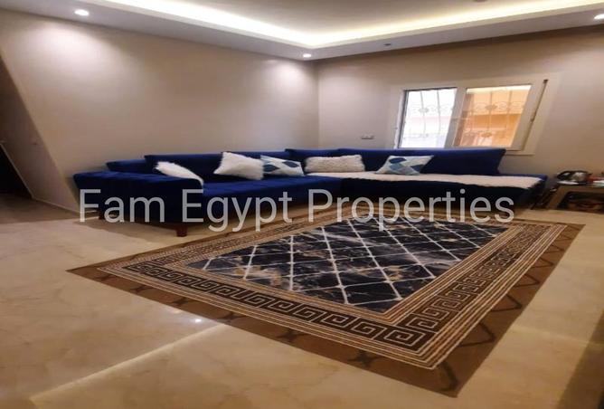 8113370 - Property Image 2