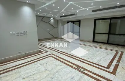 Apartment - 3 Bedrooms - 4 Bathrooms for sale in The Courtyards - Sheikh Zayed Compounds - Sheikh Zayed City - Giza