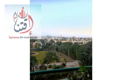 Apartment - 3 Bedrooms - 3 Bathrooms for sale in Zayed 2000 - 4th District - Sheikh Zayed City - Giza