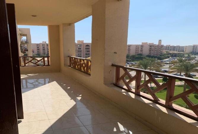 8180484 - Property Image 2