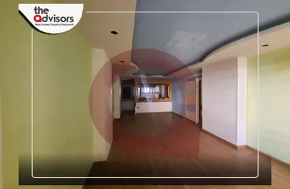 Office Space - Studio - 3 Bathrooms for rent in Mohamed Fawzy Moaz St. - Smouha - Hay Sharq - Alexandria