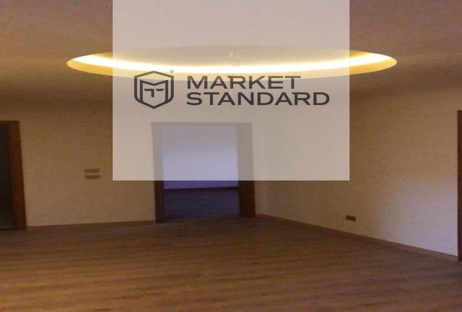 8266055 - Property Image 3