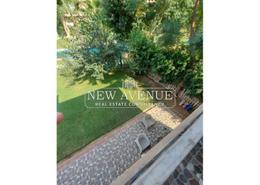 Villa - 6 bedrooms - 4 bathrooms for للبيع in Moon Valley - South Investors Area - New Cairo City - Cairo