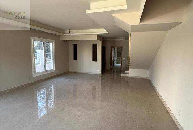 8106449 - Property Image 2
