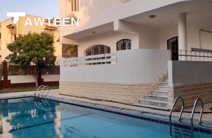 Villa - 4 Bedrooms - 3 Bathrooms for sale in 9th District - Shorouk City - Cairo