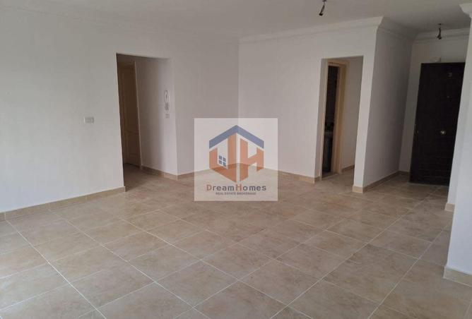 8450797 - Property Image 2