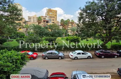 Apartment - 3 Bedrooms - 2 Bathrooms for sale in Nabil Al Wakkad St. - Ard El Golf - Heliopolis - Masr El Gedida - Cairo
