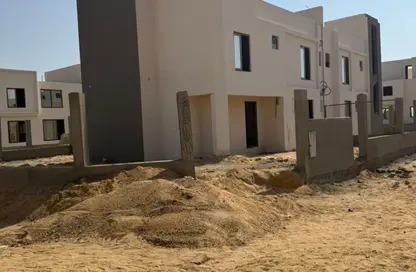 فيلا - 5 غرف نوم - 4 حمامات للبيع في بارك فالي - كمبوندات الشيخ زايد - الشيخ زايد - الجيزة