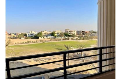 Apartment - 3 Bedrooms - 3 Bathrooms for sale in Al Mushir Abu Ghazaleh St. - Golf City - Obour City - Qalyubia