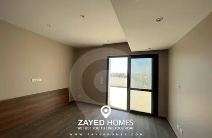 شقة - 1 حمام للايجار في ذا كورت ياردز - كمبوندات الشيخ زايد - الشيخ زايد - الجيزة